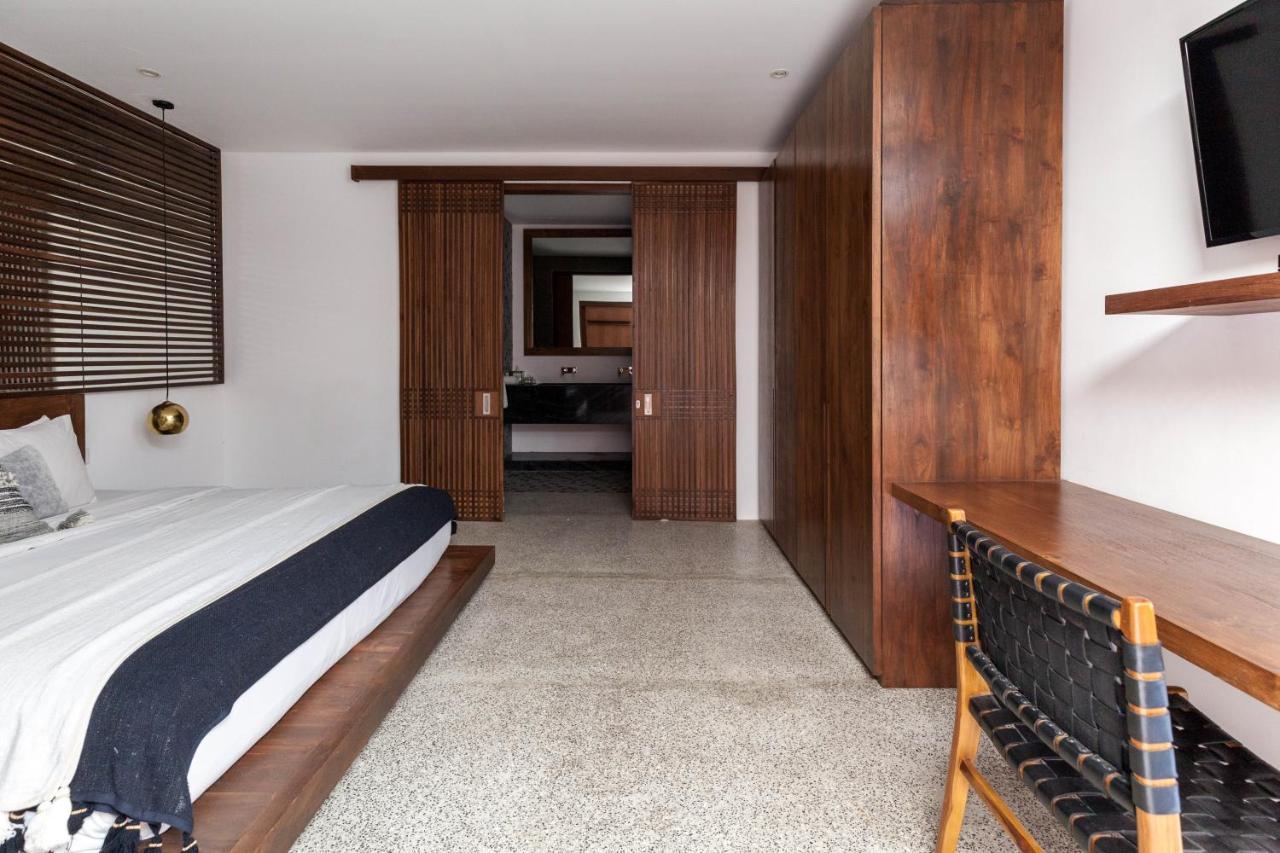 The Aora - Capacious Close To Sights Seminyak (Bali)