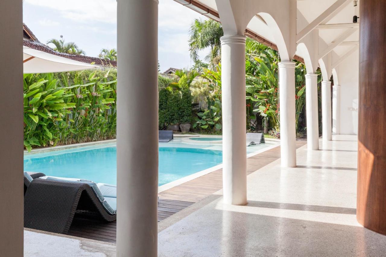 The Aora - Capacious Close To Sights * Seminyak (Bali)