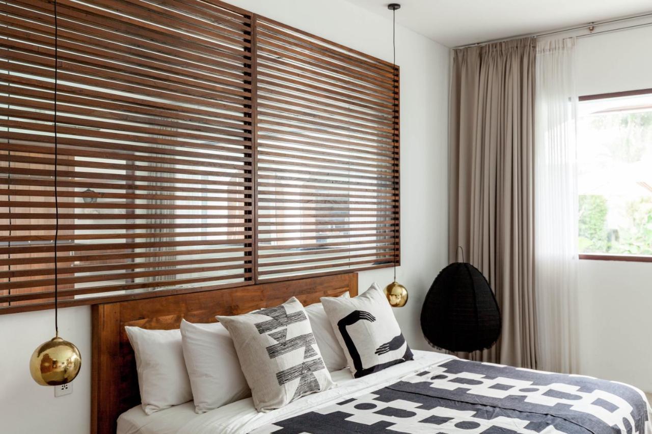 The Aora - Capacious Close To Sights * Seminyak (Bali)